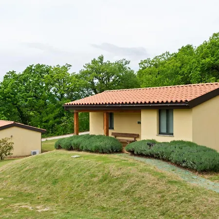 Alluring In With Swimming Pool San Ginesio