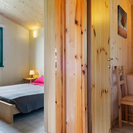 Alluring In With Swimming Pool Ferienhaus
