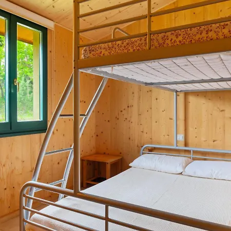 Alluring In With Swimming Pool * San Ginesio